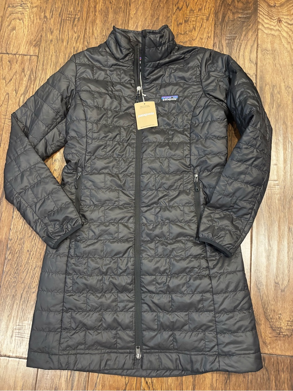 NWT Patagonia Womens Nano Puff Parka Small $299